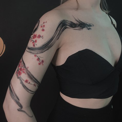 Татуировка в стиле тату графика дракон