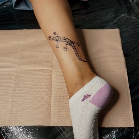 Татуировка в стиле полинезия тату ящерка в полинезии